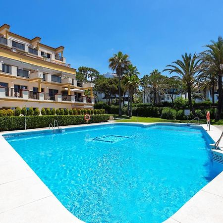 Romana Playa 132 Apartment By Ghr Rentals Marbella Exteriör bild